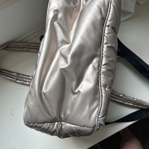 Luka Duffel in Metallic Gold - Picture 5 of 6